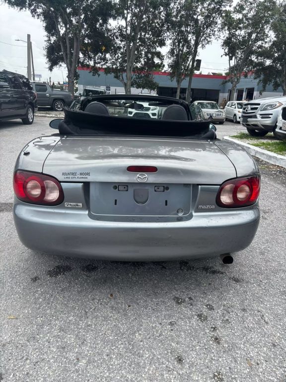 2003 MAZDA MX-5 MIATA CONVERTIBLE 4-CYL, 1.8 LITER SHINSEN CONVERTIBLE 2D