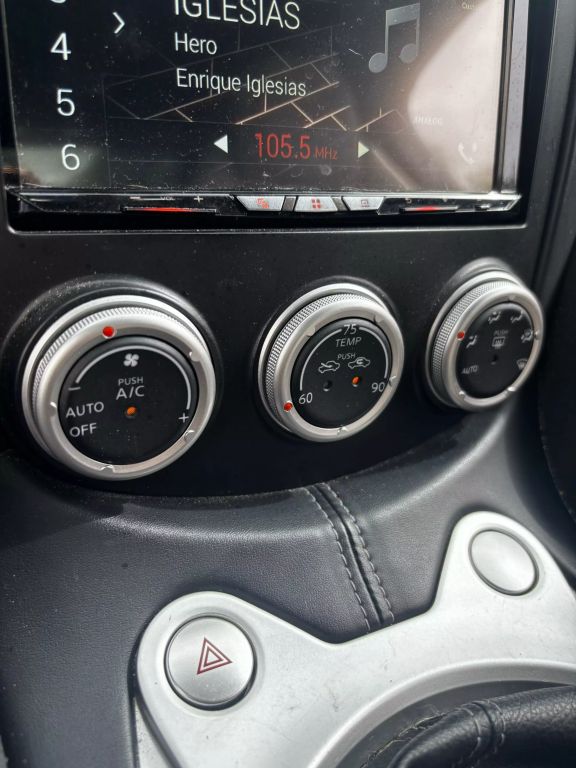 2010 NISSAN 370Z CONVERTIBLE V6, 3.7 LITER TOURING ROADSTER 2D