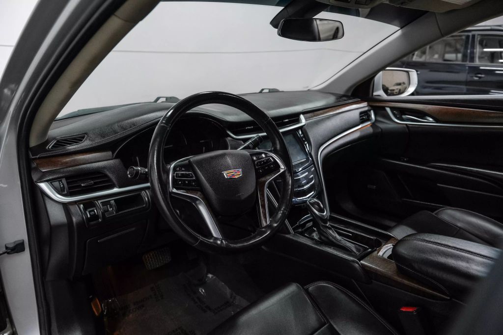 2019 CADILLAC XTS SEDAN V6, 3.6 LITER LUXURY SEDAN 4D