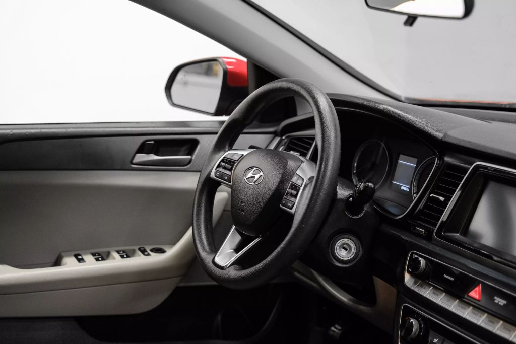 2019 HYUNDAI SONATA SEDAN 4-CYL, SULEV, 2.4 LITER SE SEDAN 4D
