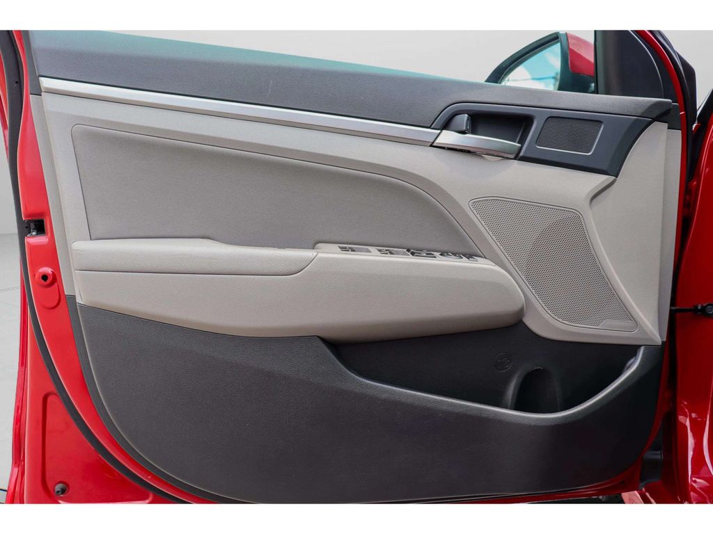 2020 HYUNDAI ELANTRA SEDAN 4-CYL, 2.0 LITER VALUE EDITION SEDAN 4D
