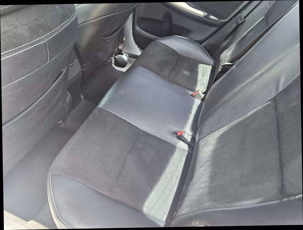 2011 Toyota Corolla - Image 13 2011 Toyota Corolla - Image 13