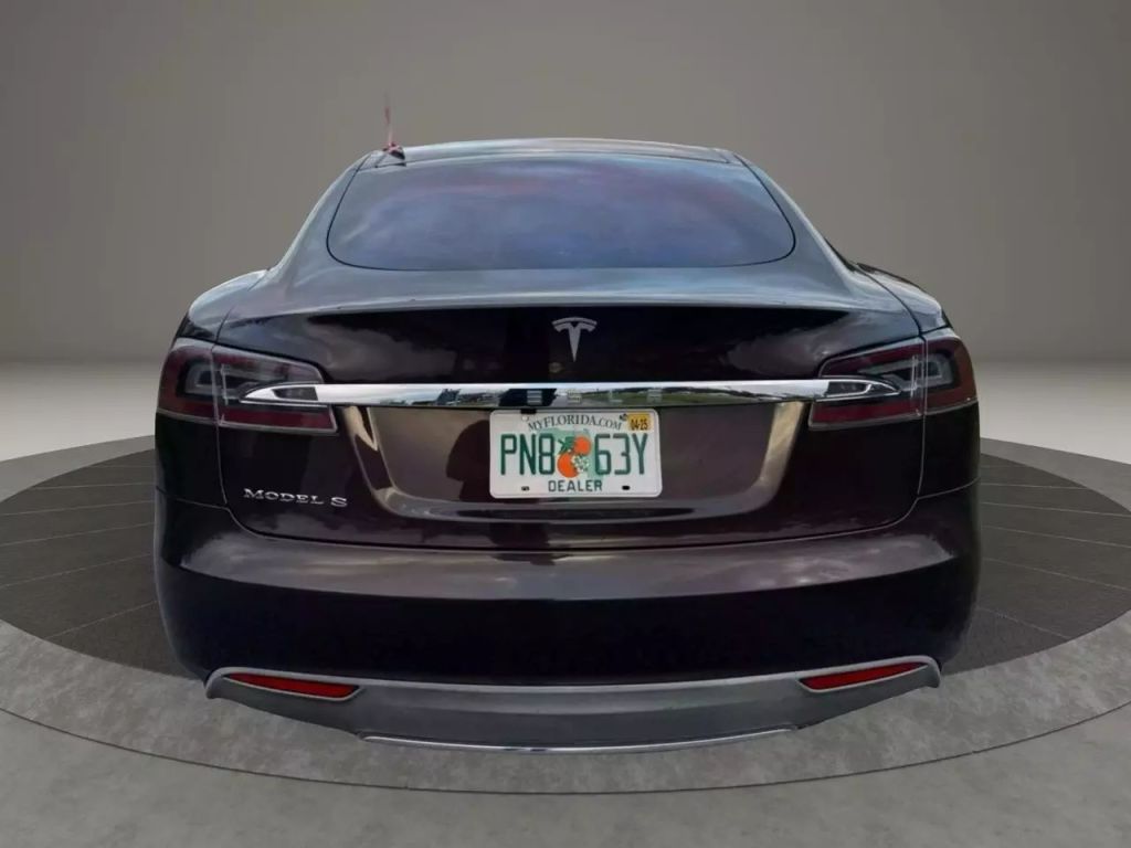 2012 Tesla Model S - Image 8 2012 Tesla Model S - Image 8