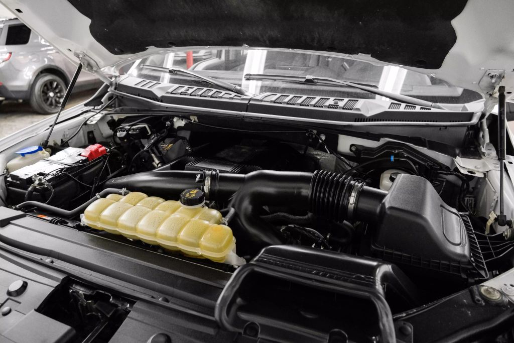 2019 FORD F150 SUPERCREW CAB PICKUP V6, ECOBOOST, TWIN TURBO, 3.5 LITER XLT PICKUP 4D 5 1/2 FT