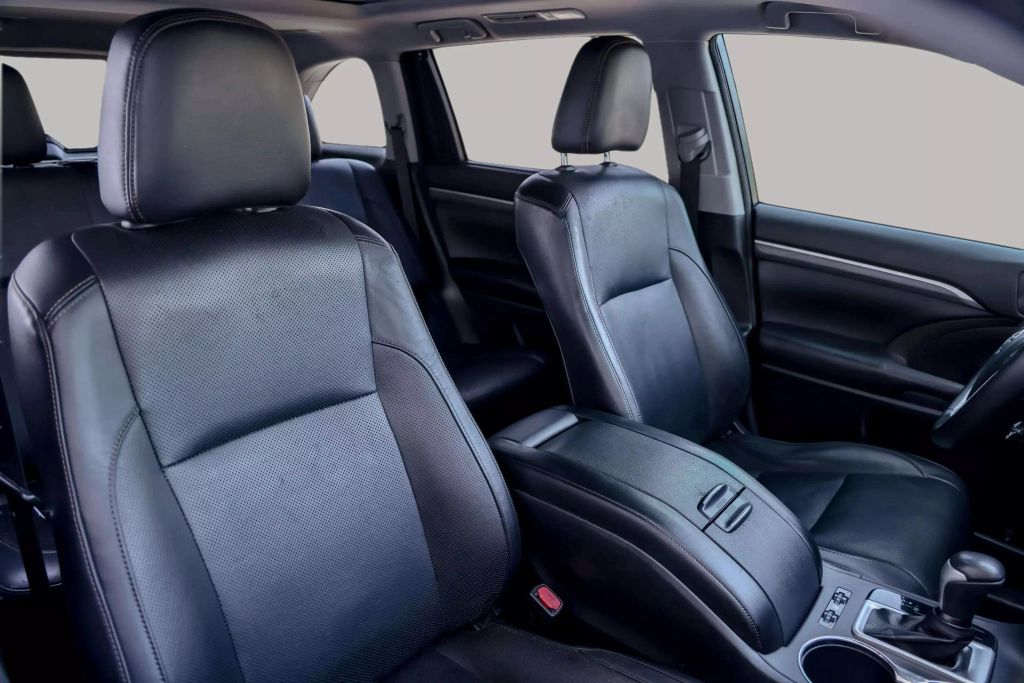 2018 TOYOTA HIGHLANDER SUV V6, 3.5 LITER LIMITED PLATINUM SPORT UTILITY 4D