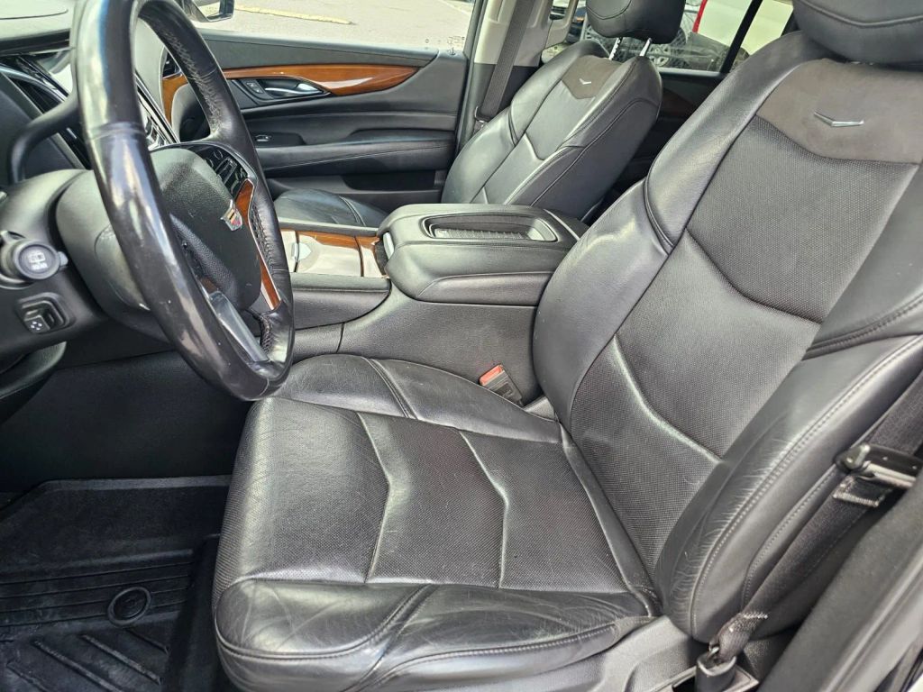 2020 Cadillac Escalade Esv - Image 12 2020 Cadillac Escalade Esv - Image 12
