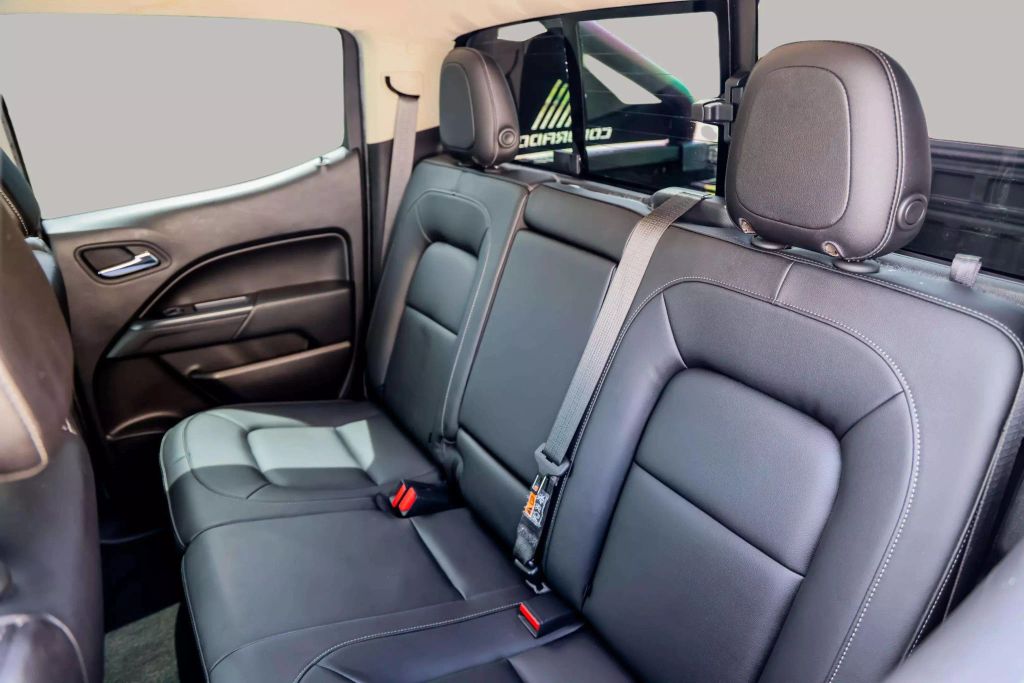 2018 CHEVROLET COLORADO CREW CAB PICKUP 4-CYL, TURBO DIESEL 2.8L LT PICKUP 4D 5 FT