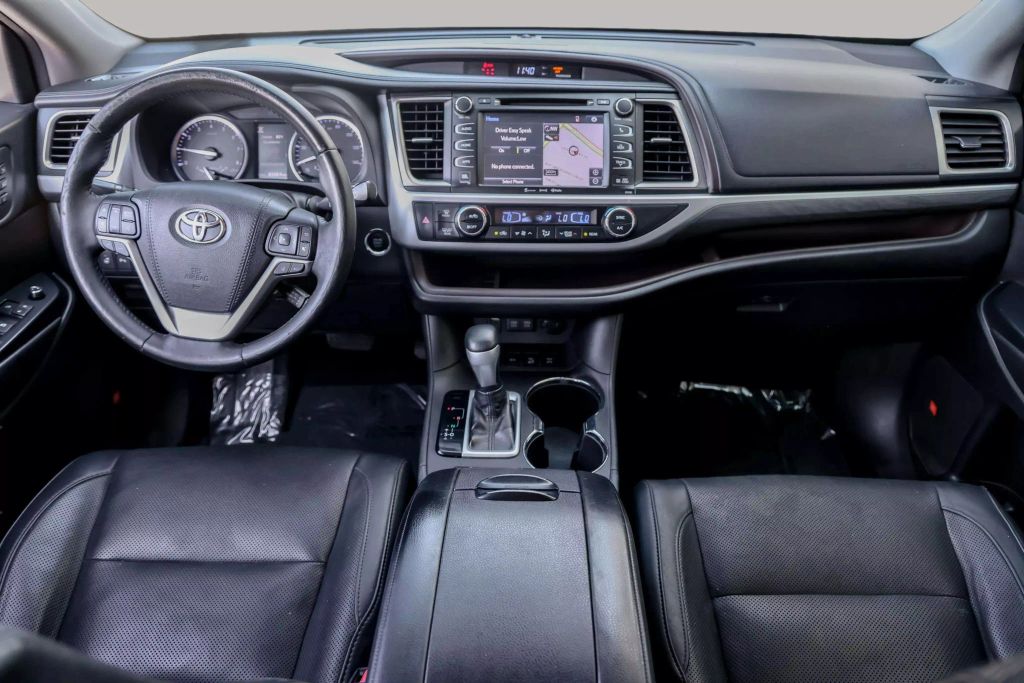 2018 TOYOTA HIGHLANDER SUV V6, 3.5 LITER LIMITED PLATINUM SPORT UTILITY 4D