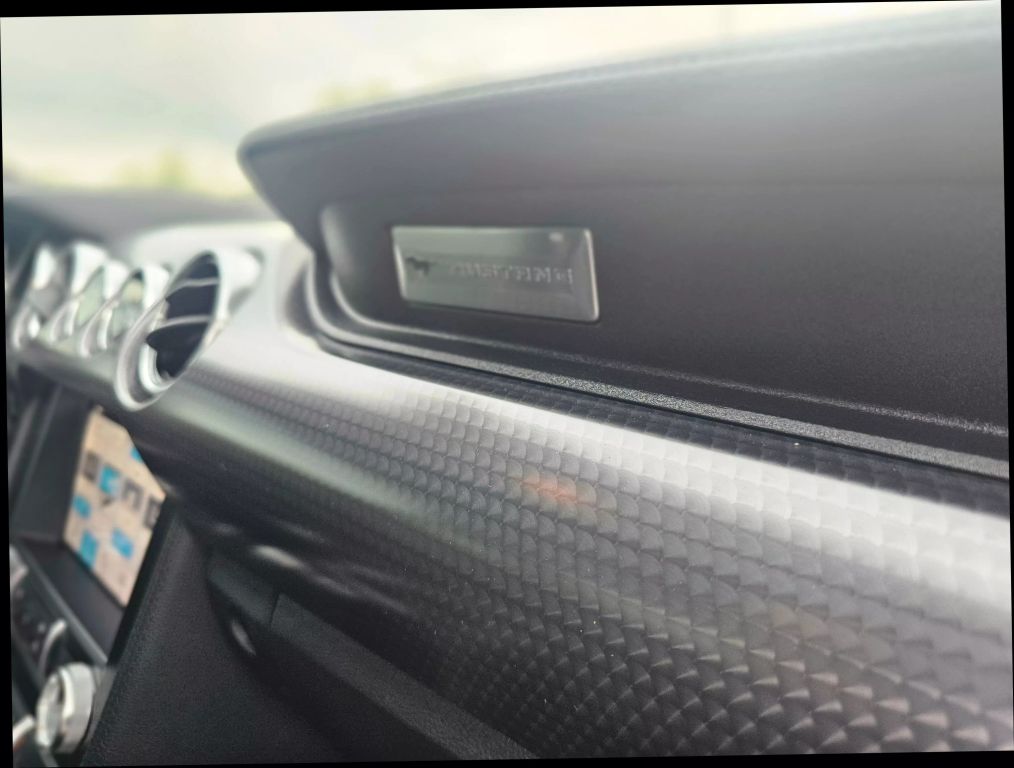 2019 Ford Mustang - Image 18 2019 Ford Mustang - Image 18