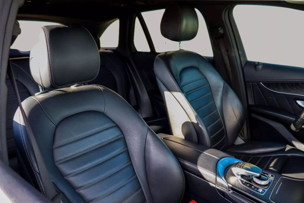 2019 MERCEDES-BENZ MERCEDES-AMG GLC SUV V6, TWIN TURBO, 3.0 LITER GLC 43 4MATIC SPORT UTILITY 4D