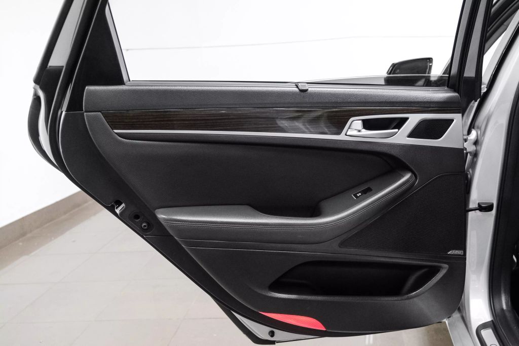 2017 GENESIS G80 SEDAN V6, 3.8 LITER 3.8 SEDAN 4D