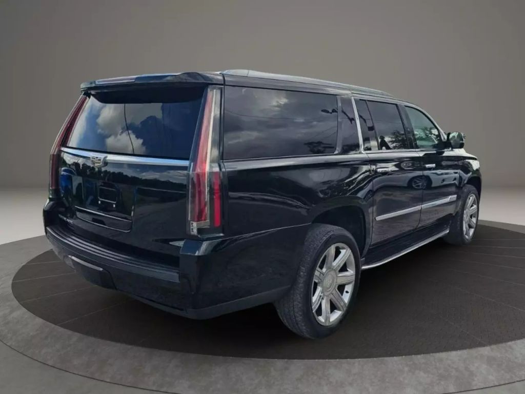 2020 Cadillac Escalade Esv - Image 5 2020 Cadillac Escalade Esv - Image 5