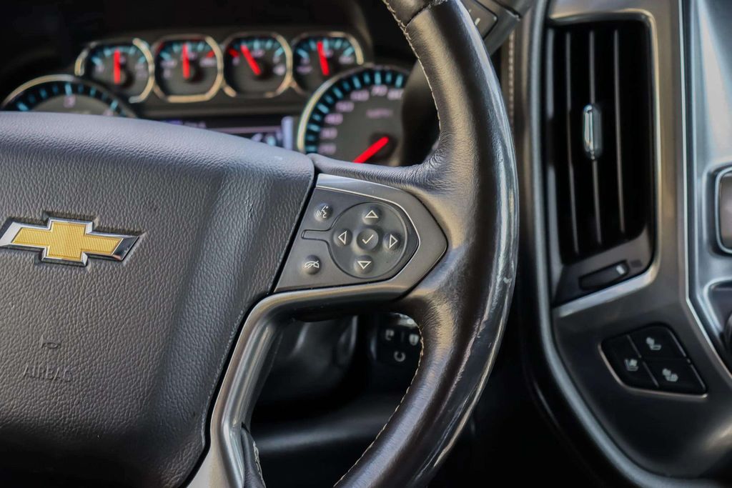 2018 CHEVROLET SILVERADO 1500 CREW CAB PICKUP V8, ECOTEC3, 5.3 LITER Z71 LTZ PICKUP 4D 5 3/4 FT