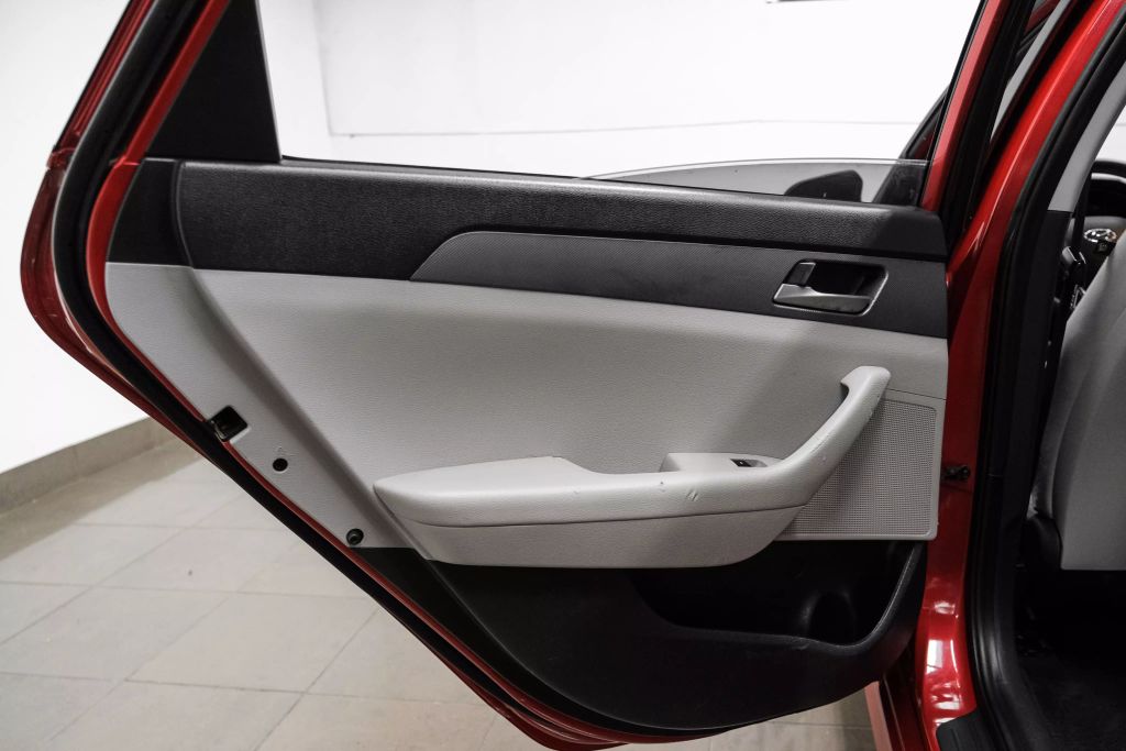 2019 HYUNDAI SONATA SEDAN 4-CYL, SULEV, 2.4 LITER SE SEDAN 4D