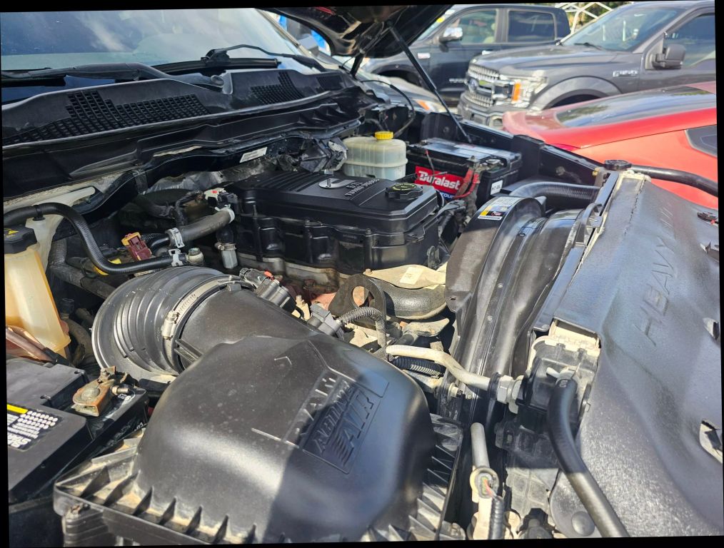 2015 Ram 3500 Crew Cab - Image 23 2015 Ram 3500 Crew Cab - Image 23