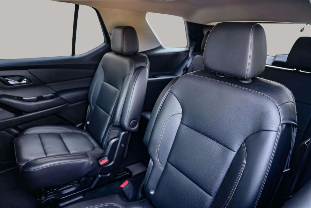 2021 CHEVROLET TRAVERSE SUV V6, 3.6 LITER PREMIER SPORT UTILITY 4D