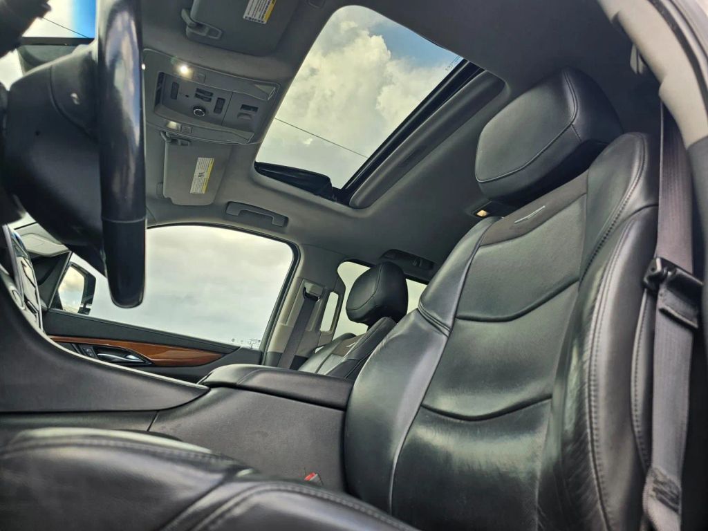 2020 Cadillac Escalade Esv - Image 14 2020 Cadillac Escalade Esv - Image 14