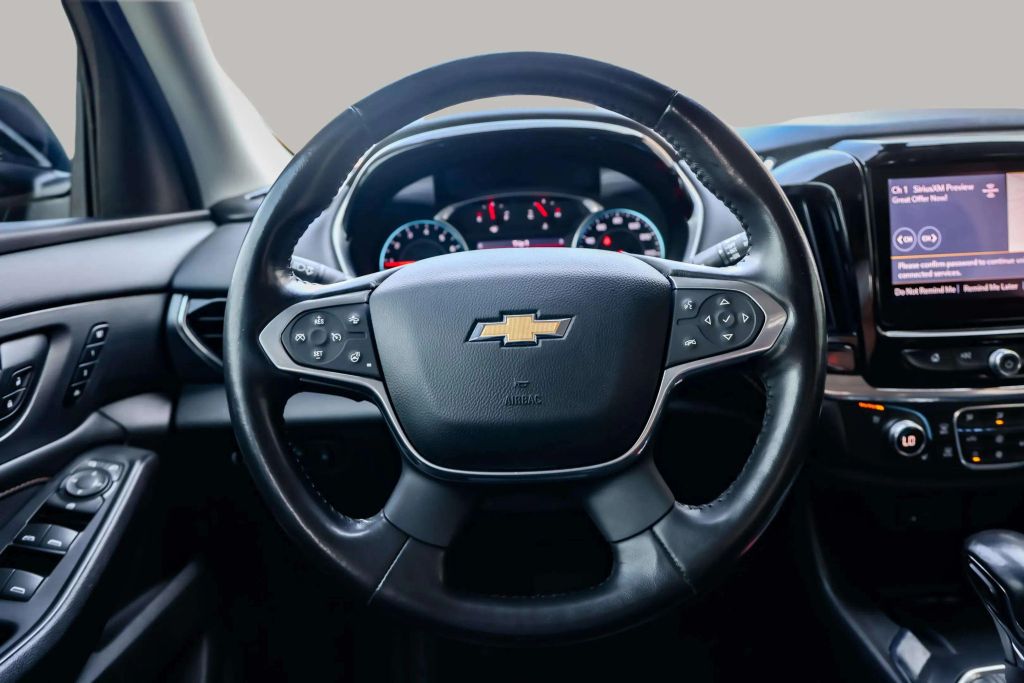 2021 CHEVROLET TRAVERSE SUV V6, 3.6 LITER PREMIER SPORT UTILITY 4D