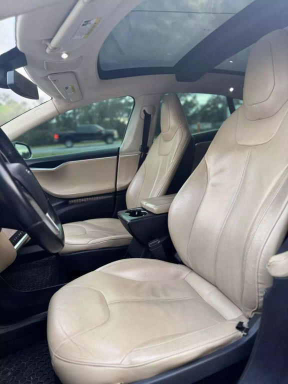 2012 Tesla Model S - Image 12 2012 Tesla Model S - Image 12