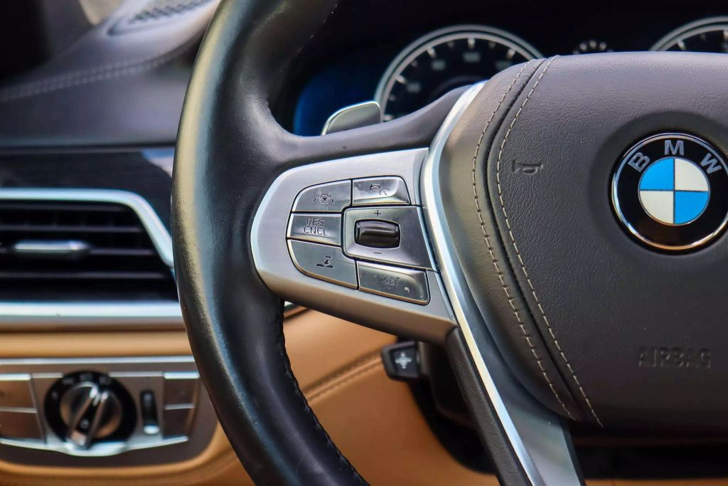 2018 BMW 7 SERIES SEDAN V8, TWIN TURBO, 4.4L 750I SEDAN 4D