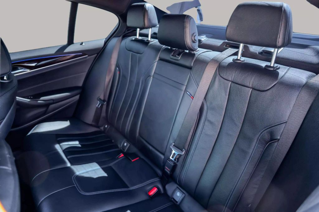 2017 BMW 5 SERIES SEDAN 6-CYL, TURBO, 3.0 LITER 540I SEDAN 4D