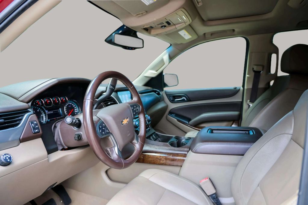 2019 CHEVROLET SUBURBAN SUV V8, ECOTEC3, 5.3 LITER LT SPORT UTILITY 4D