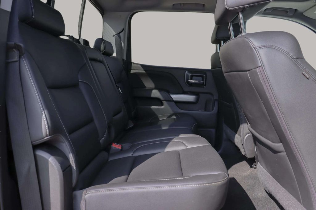 2018 CHEVROLET SILVERADO 1500 CREW CAB PICKUP V8, ECOTEC3, 5.3 LITER Z71 LTZ PICKUP 4D 5 3/4 FT