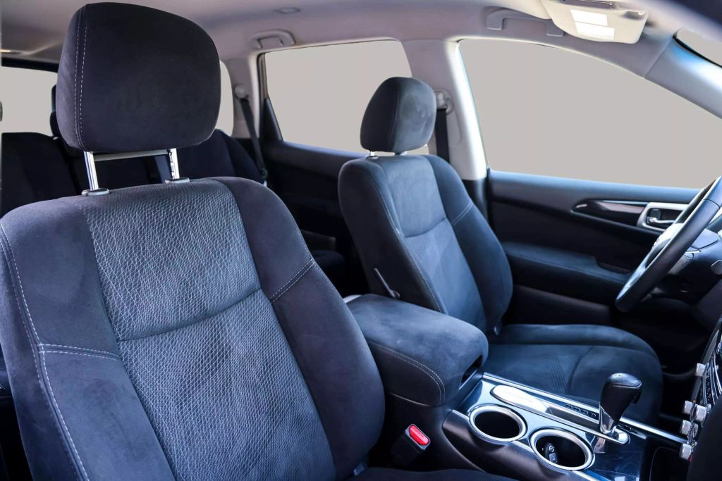 2015 NISSAN PATHFINDER SUV V6, 3.5 LITER SV SPORT UTILITY 4D