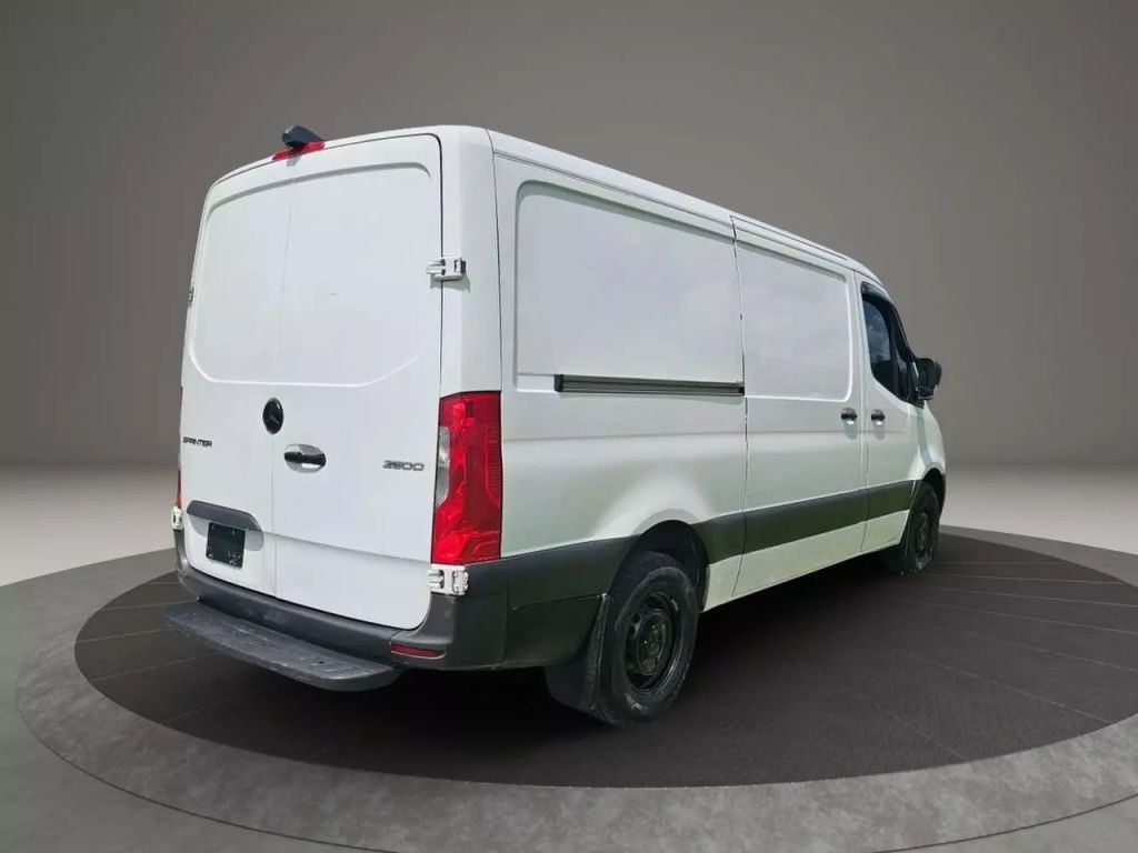 2022 Mercedes-benz Sprinter 2500 Cargo - Image 6 2022 Mercedes-benz Sprinter 2500 Cargo - Image 6