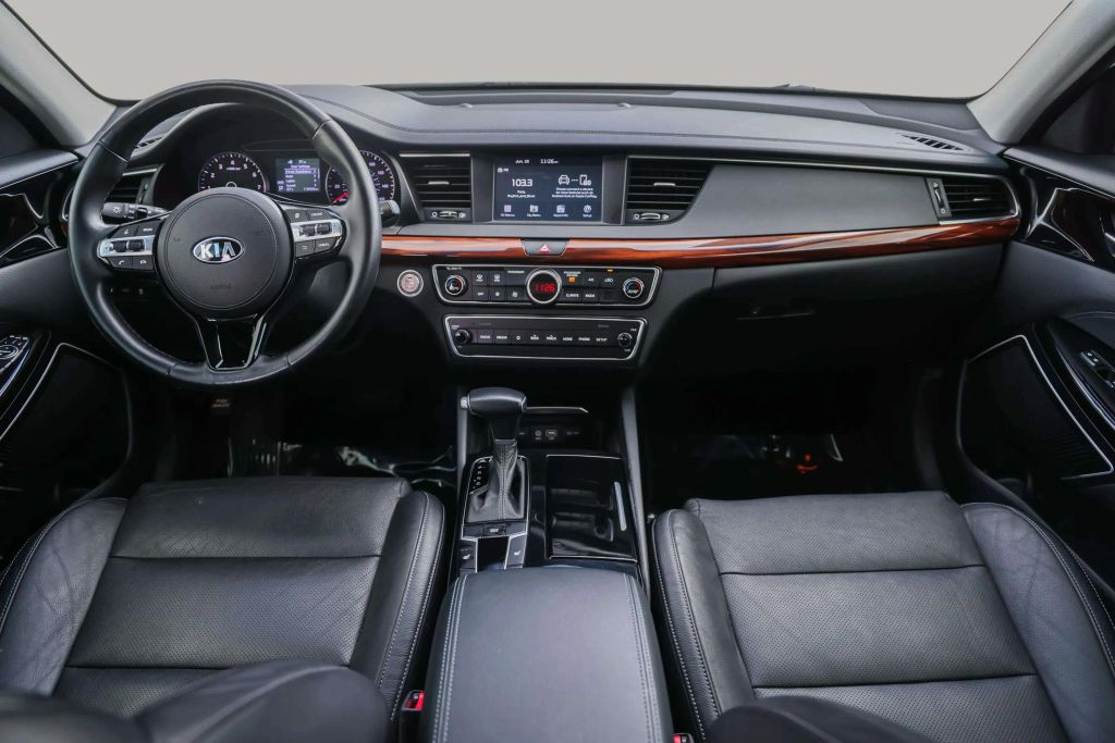 2019 KIA CADENZA SEDAN V6, GDI, 3.3 LITER PREMIUM SEDAN 4D