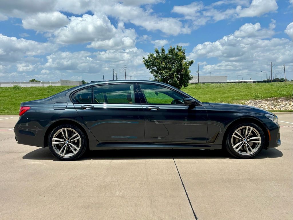 2016 Bmw 7 Series - Image 8 2016 Bmw 7 Series - Image 8