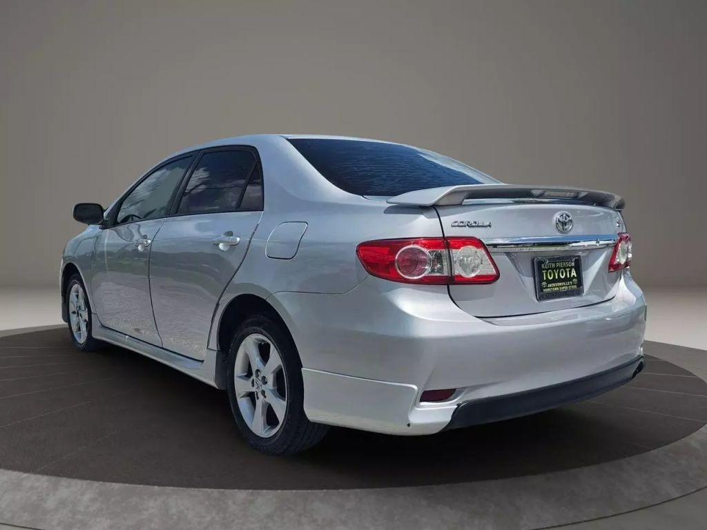 2011 Toyota Corolla - Image 7 2011 Toyota Corolla - Image 7