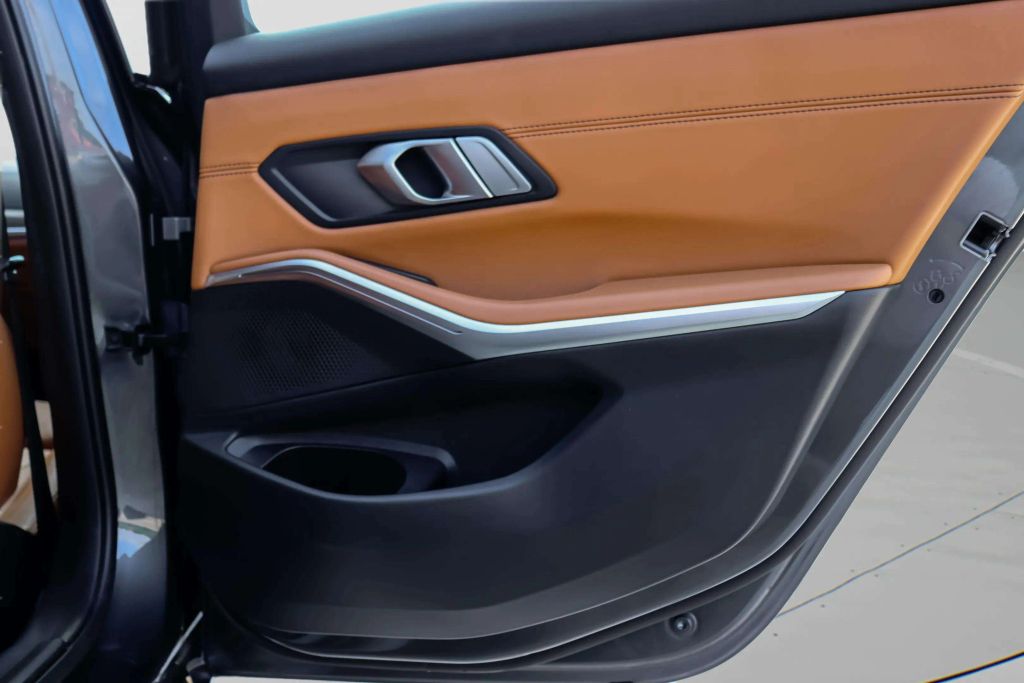 2021 BMW 3 SERIES SEDAN 4-CYL, TURBO, 2.0 LITER 330I SEDAN 4D