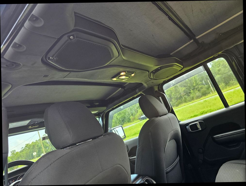 2020 Jeep Wrangler Unlimited - Image 18 2020 Jeep Wrangler Unlimited - Image 18