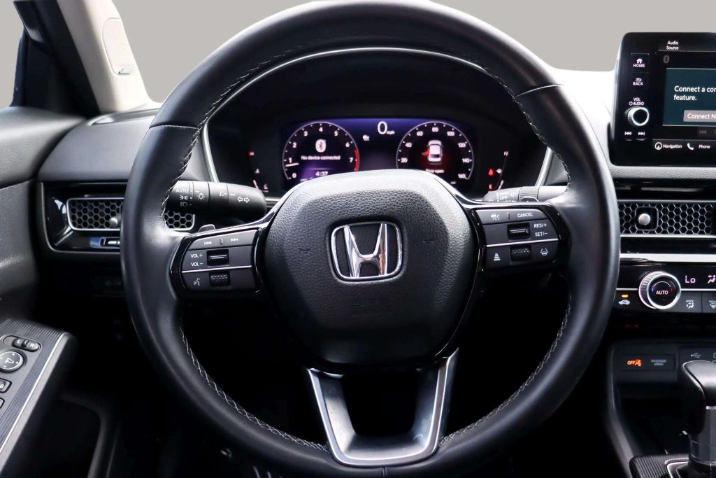 2022 HONDA CIVIC SEDAN 4-CYL, I-VTEC, TURBO, 1.5 LITER TOURING SEDAN 4D