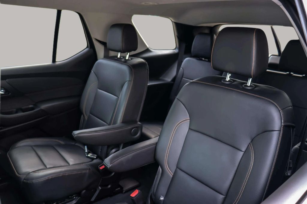2021 CHEVROLET TRAVERSE SUV V6, 3.6 LITER RS SPORT UTILITY 4D