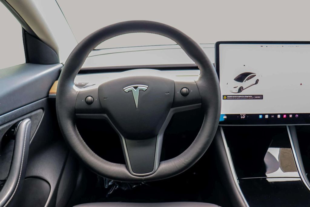 2020 TESLA MODEL 3 SEDAN AC ELECTRIC MOTOR STANDARD RANGE PLUS SEDAN 4D