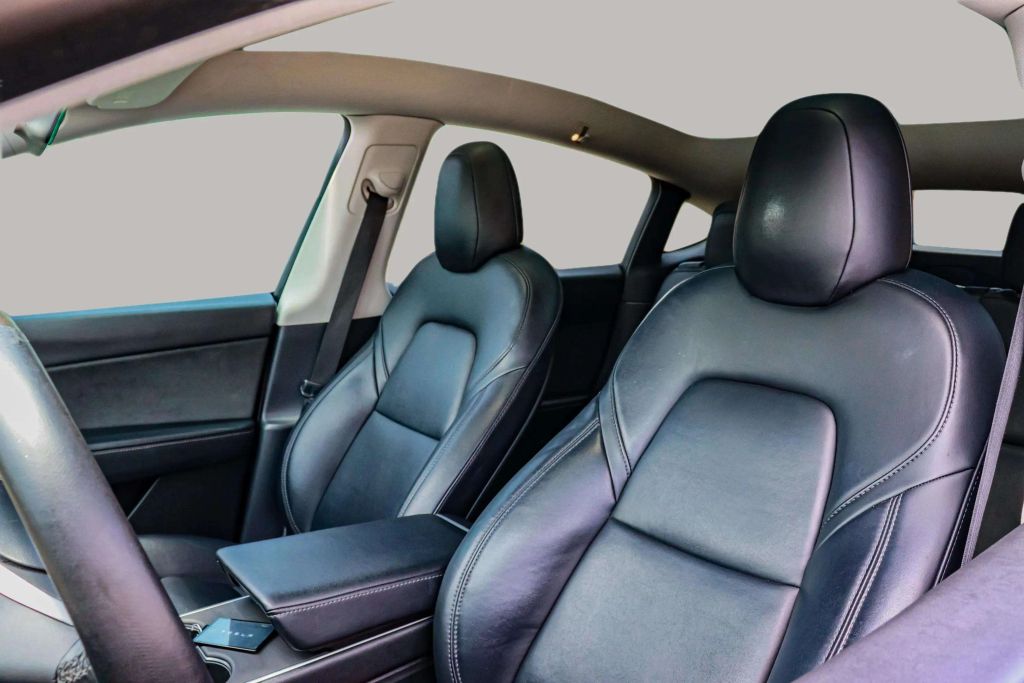 2020 TESLA MODEL Y SUV DUAL AC ELECTRIC MOTORS PERFORMANCE SPORT UTILITY 4D