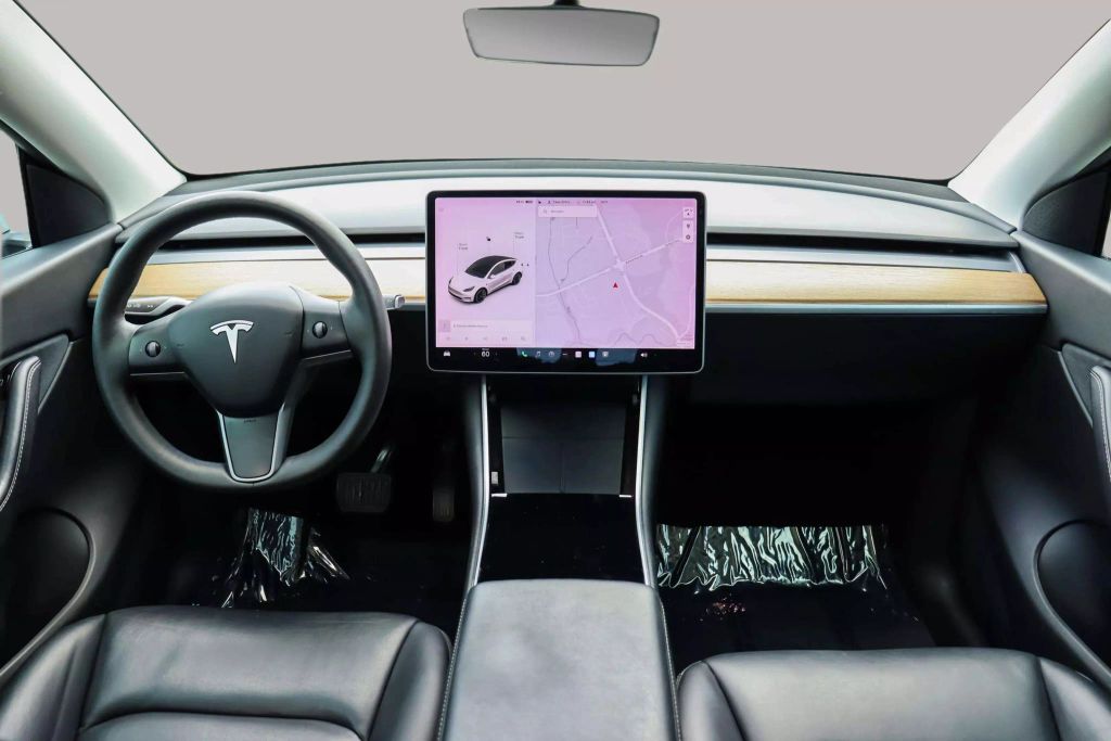 2021 TESLA MODEL Y SUV DUAL AC ELECTRIC MOTORS LONG RANGE SPORT UTILITY 4D