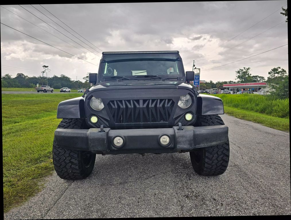 2010 Jeep Wrangler - Image 2 2010 Jeep Wrangler - Image 2