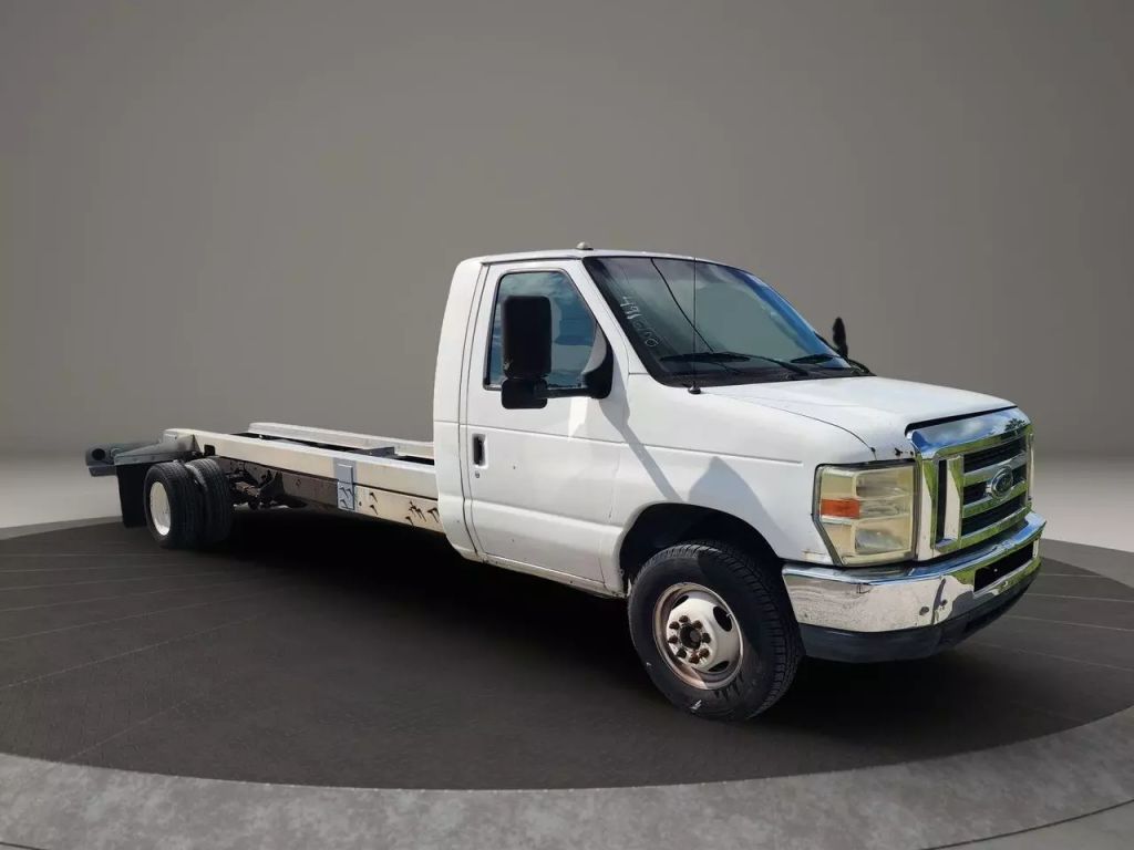 2011 Ford Commercial E450 - Image 10 2011 Ford Commercial E450 - Image 10