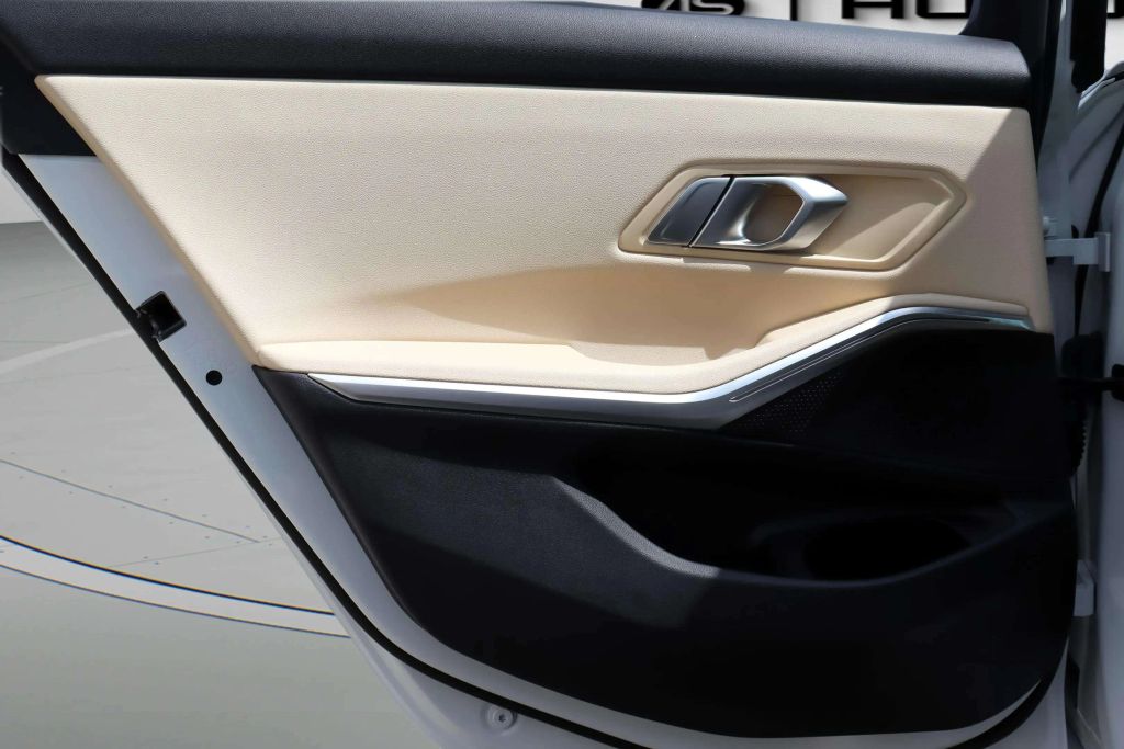 2021 BMW 3 SERIES SEDAN 4-CYL, TURBO, 2.0 LITER 330I XDRIVE SEDAN 4D