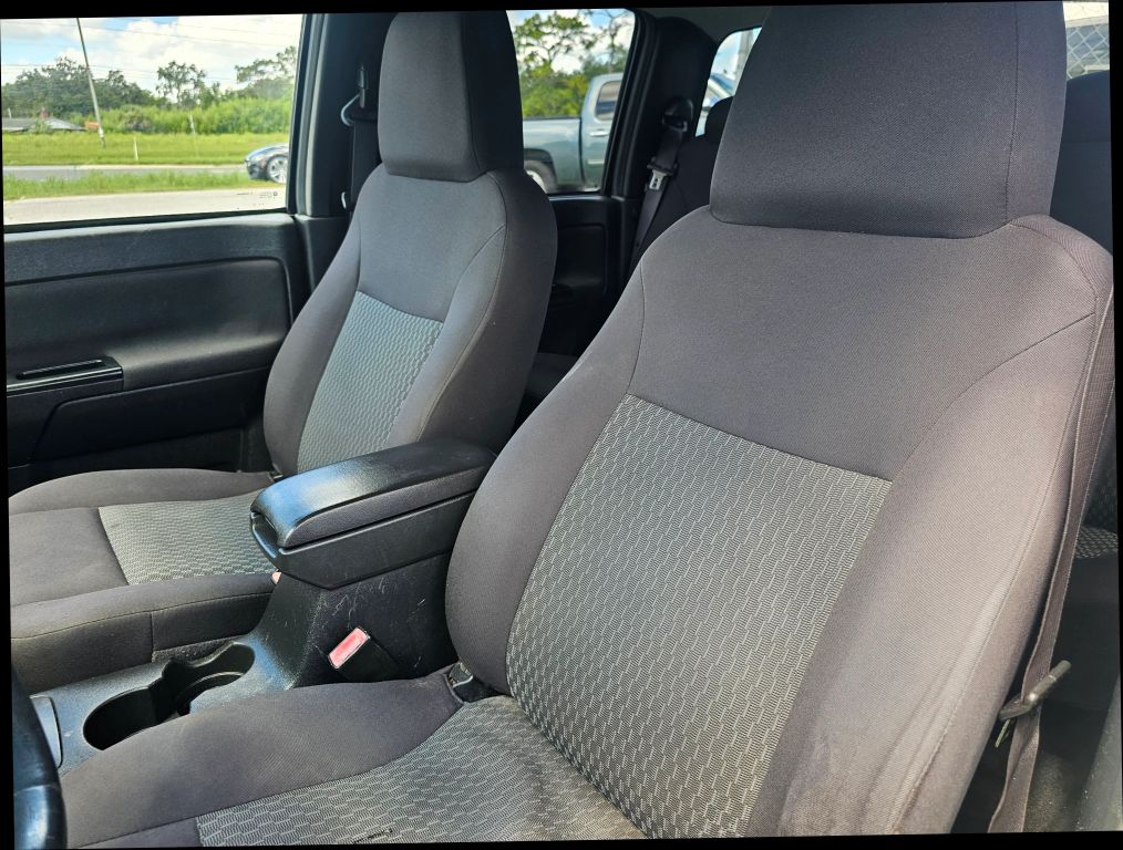 2012 Chevrolet Colorado Crew Cab - Image 10 2012 Chevrolet Colorado Crew Cab - Image 10