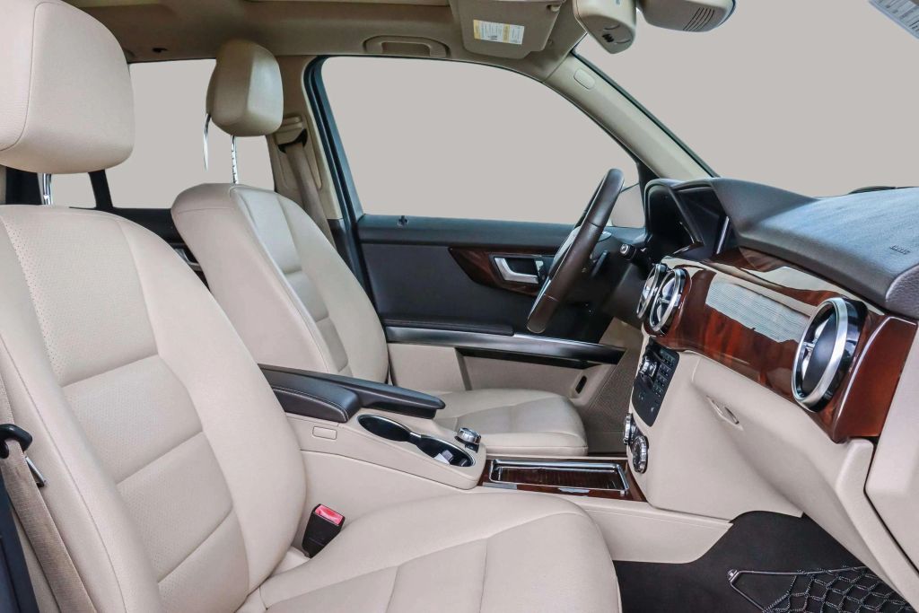 2013 MERCEDES-BENZ GLK-CLASS SUV V6, 3.5 LITER GLK 350 SPORT UTILITY 4D