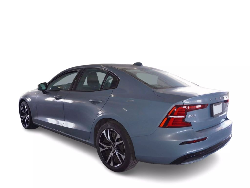 2024 VOLVO S60 SEDAN 4-CYL, TURBO, 2.0 LITER B5 CORE DARK THEME SEDAN 4D