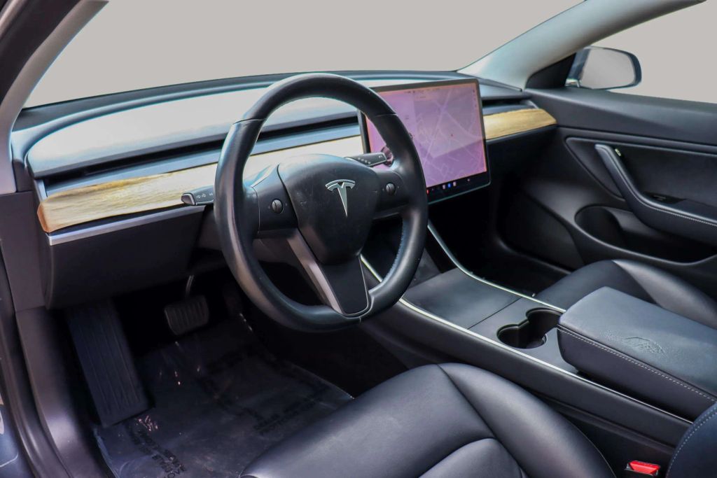 2018 TESLA MODEL 3 SEDAN AC ELECTRIC MOTOR LONG RANGE SEDAN 4D