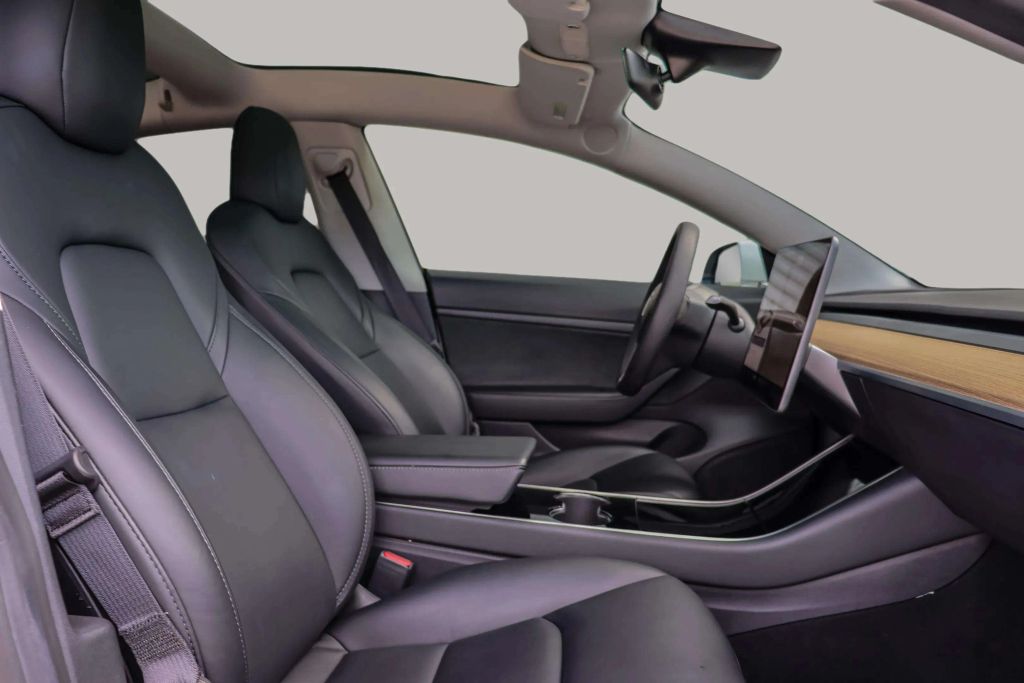 2020 TESLA MODEL 3 SEDAN AC ELECTRIC MOTOR STANDARD RANGE PLUS SEDAN 4D