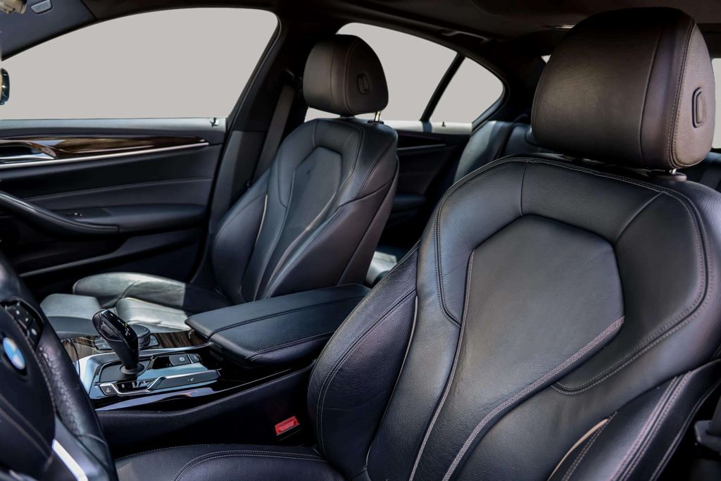 2018 BMW 5 SERIES SEDAN 4-CYL, TWIN TURBO, 2.0 LITER 530I SEDAN 4D