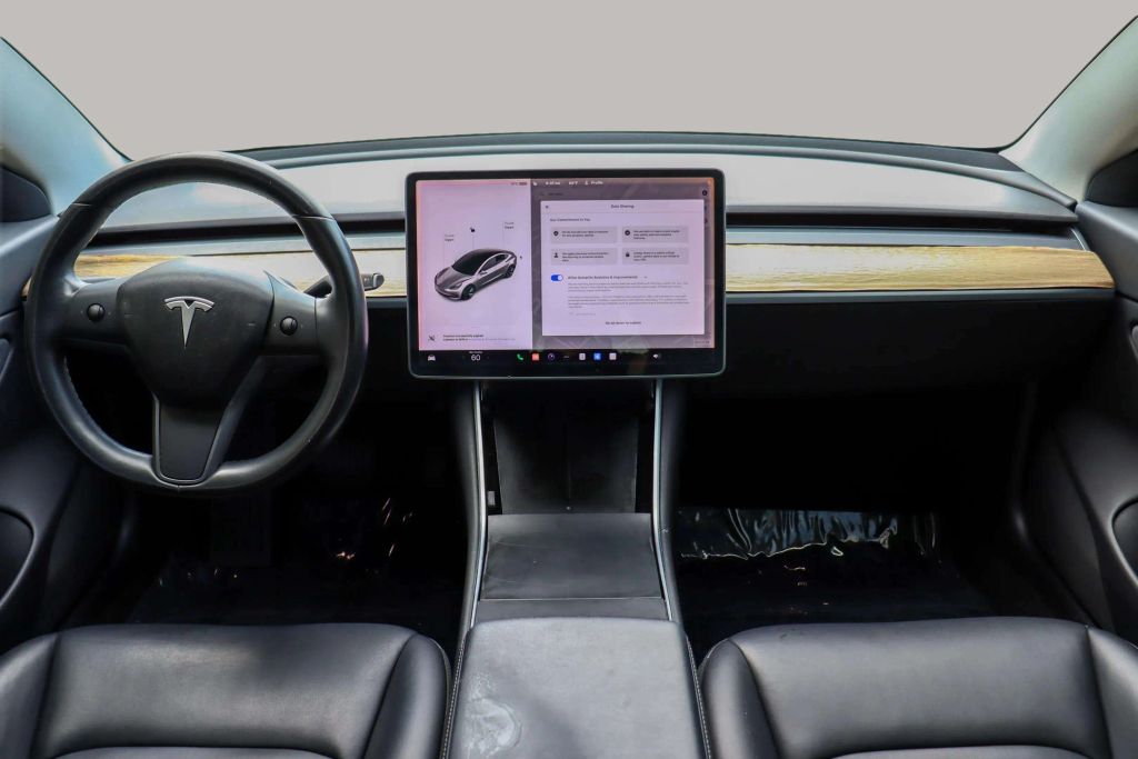 2018 TESLA MODEL 3 SEDAN AC ELECTRIC MOTOR LONG RANGE SEDAN 4D