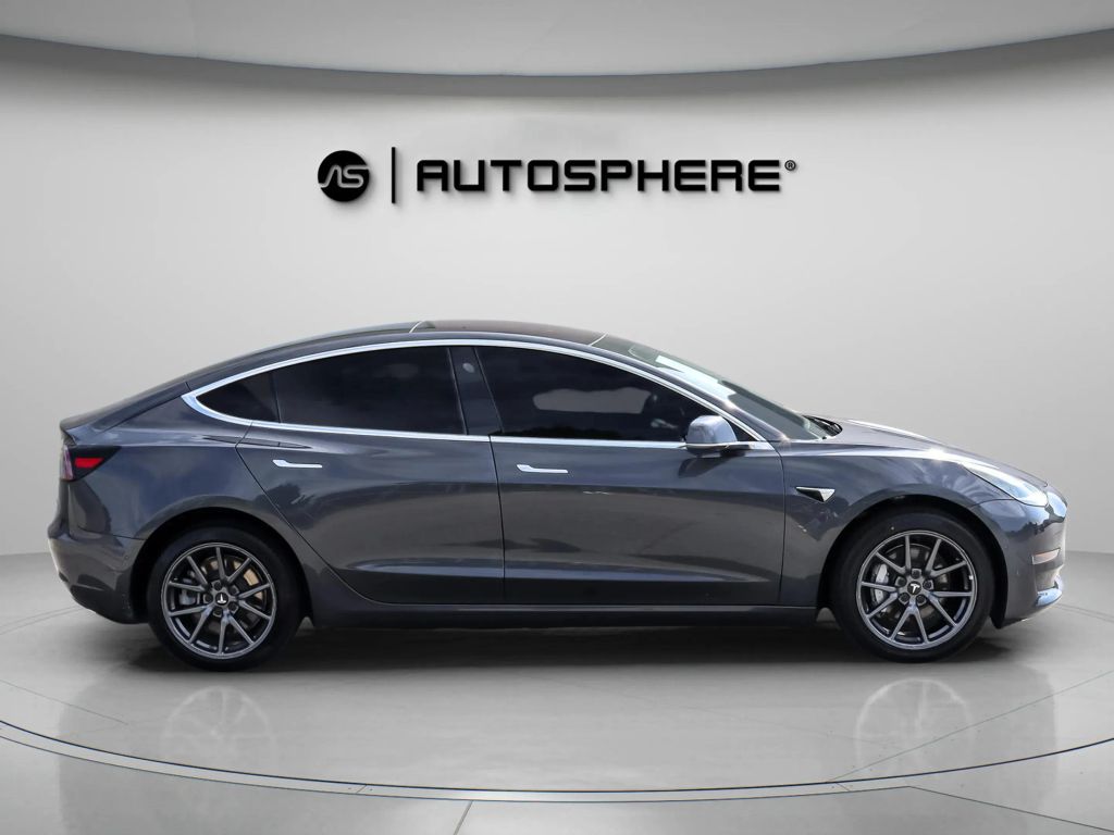 2018 TESLA MODEL 3 SEDAN AC ELECTRIC MOTOR LONG RANGE SEDAN 4D